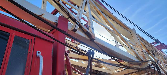 Used 2007 Watson Hopper Corsair 550 Workover Rig