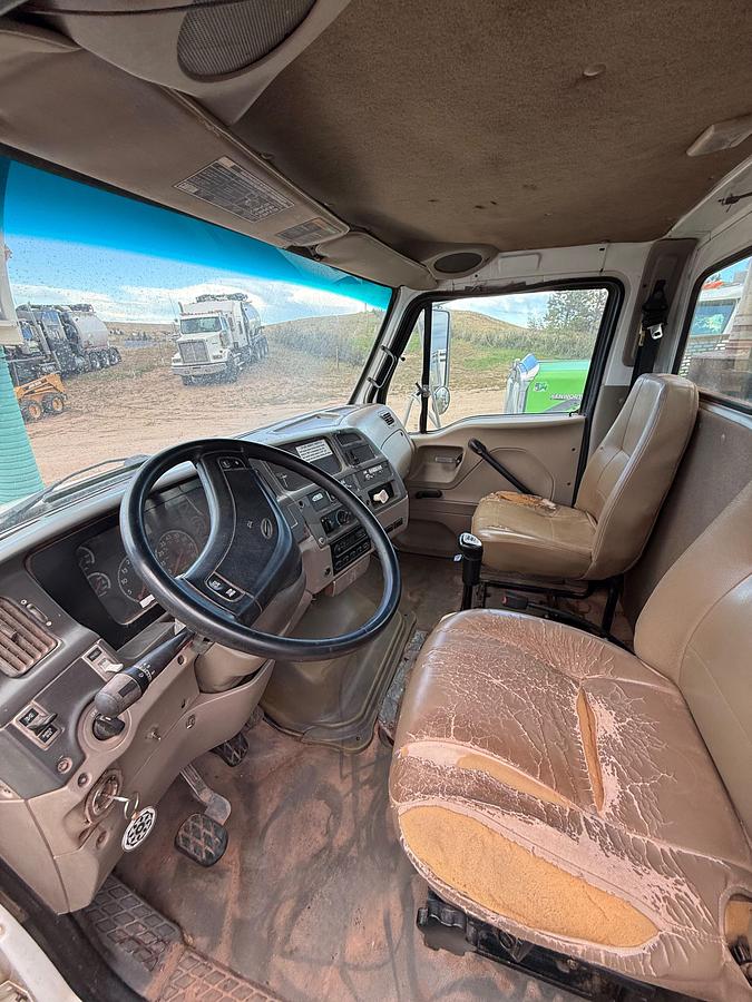 Used 2013 Tornado F4SL Hydro Excavator