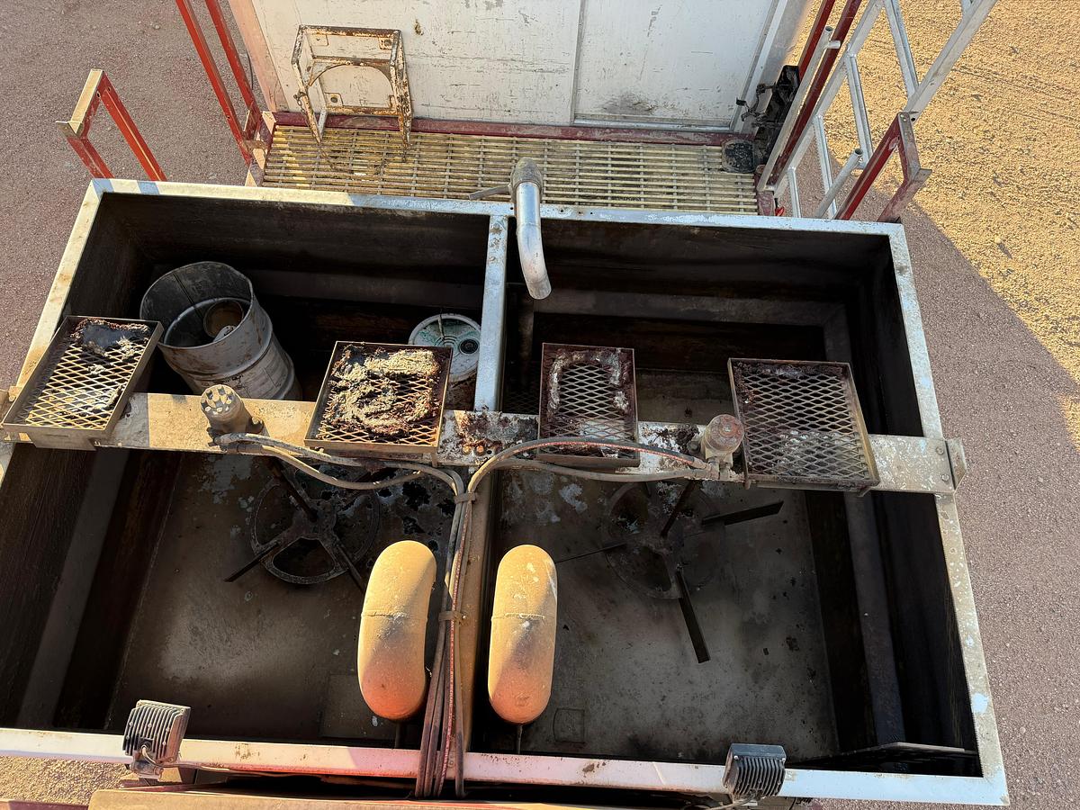 Used 2011 Cummins 1000 HP Double Pumper