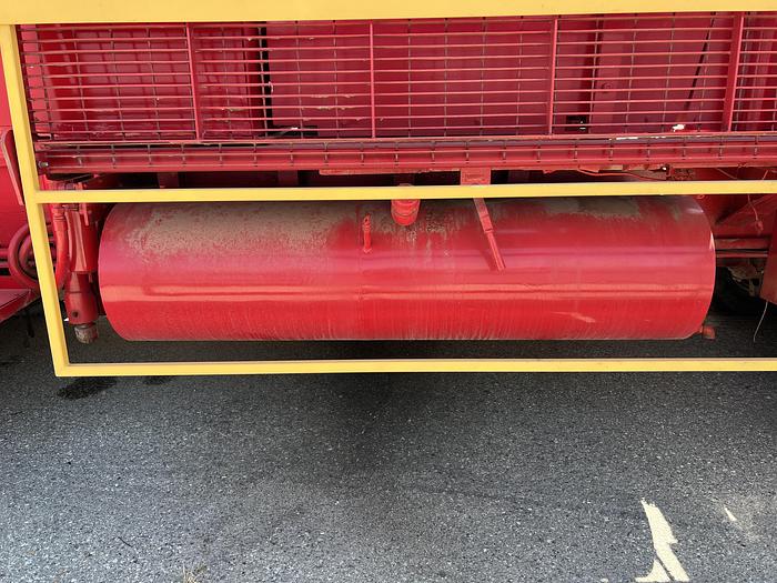 Used 1982 Franks Explorer 300 Carrier