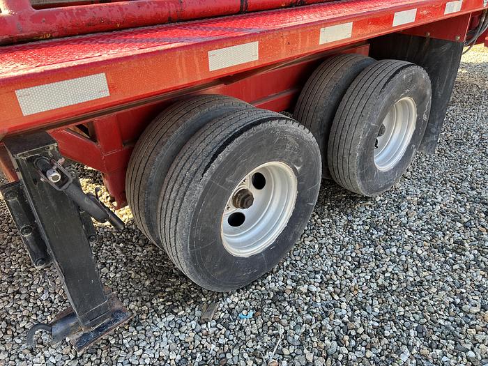 Used 2013 Hawker Pipe Handler