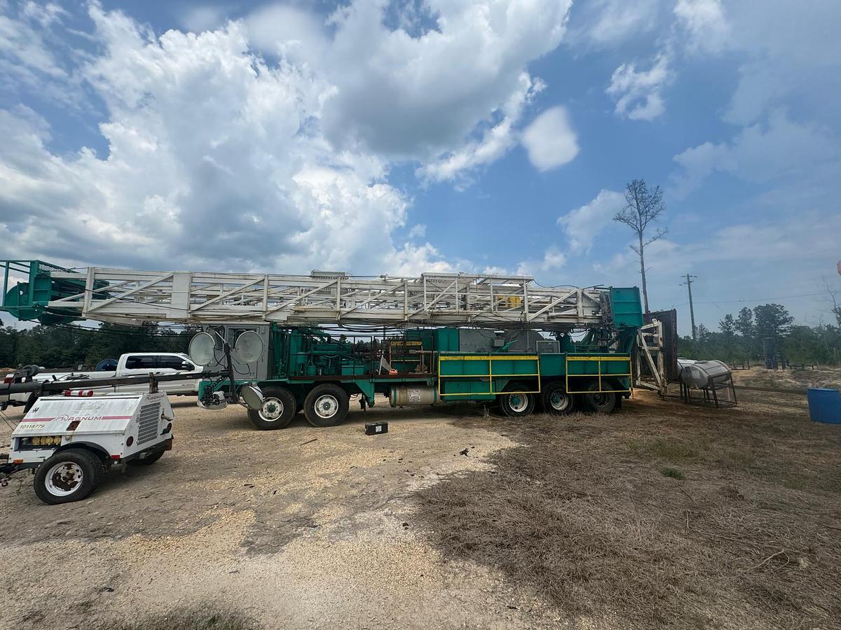Used 2008 Lanco 550 Workover Rig