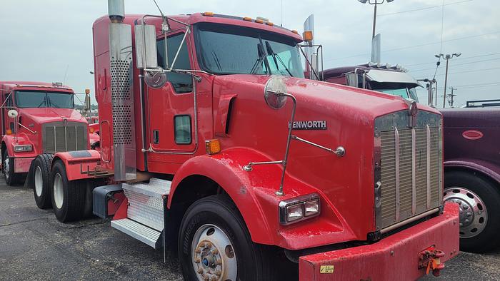 Used Kenworth T800