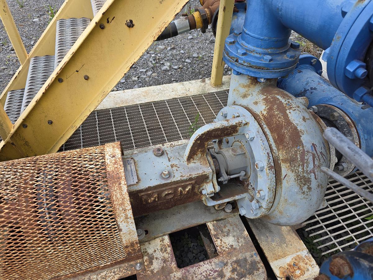 Used Baker Hughes 200 BBL Mix Plant