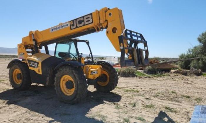 Used JCB 9,000Lbs Reach Lift