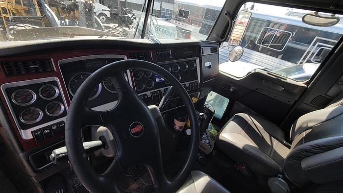 Used 2008 Kenworth Acid Stimulation Trailer