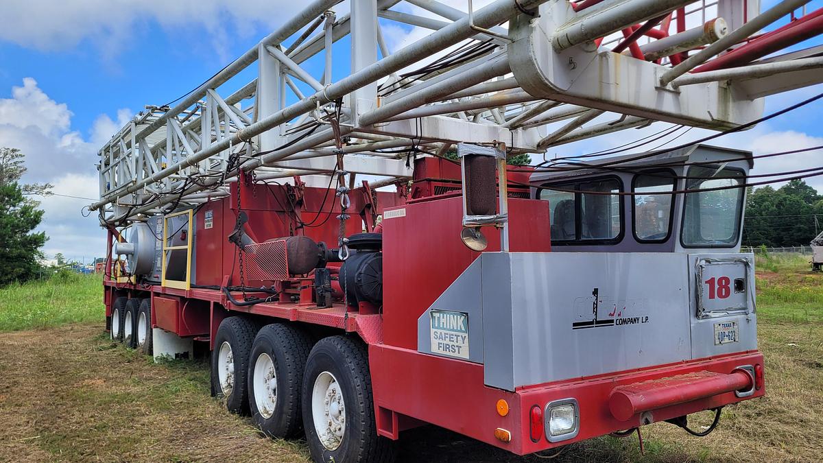 Used 2005 Lanco 750 Workover Rig