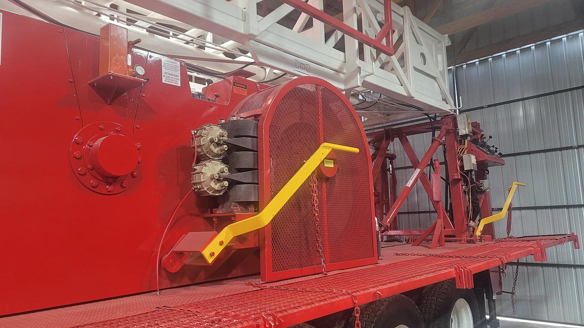 Refurbished Cameron 550 Workover Rig