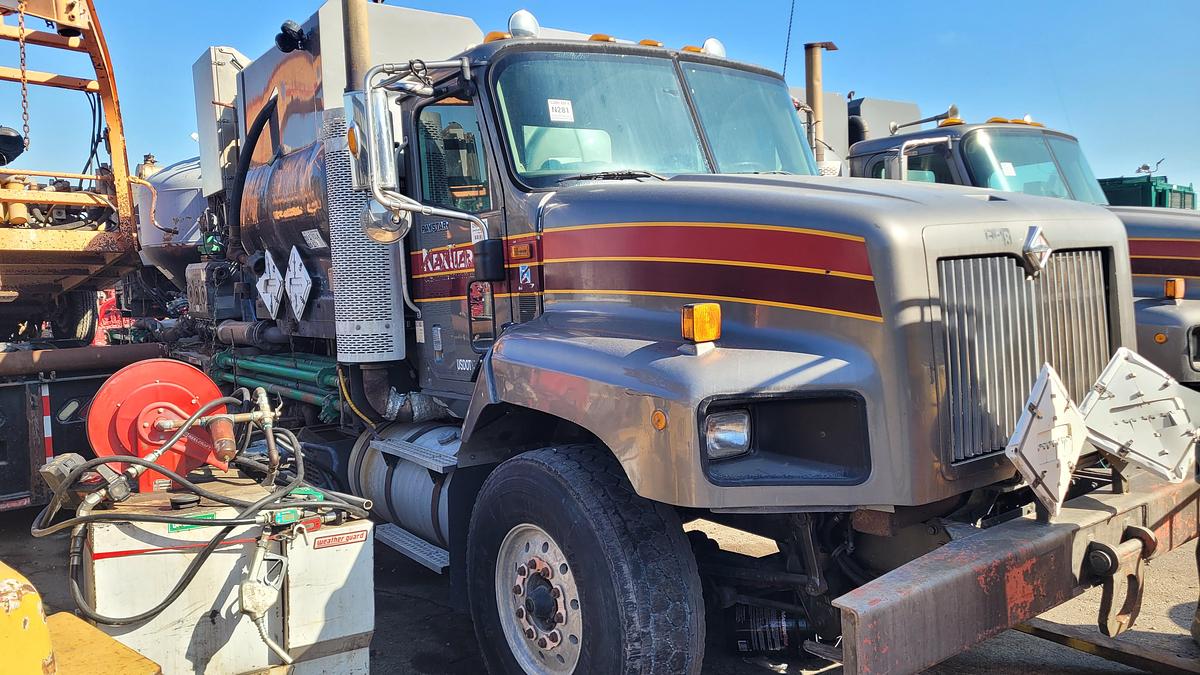 Used 2008 International Cement Pumper