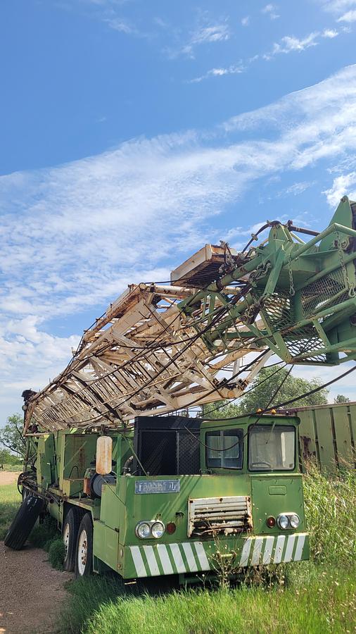 Used 1980 Franks 1287 Workover Rig