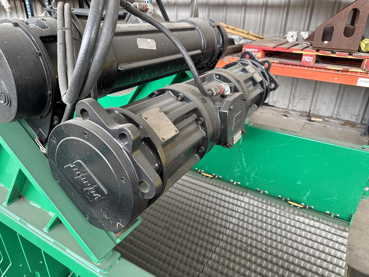 Refurbished Derrick Hyperpool Shaker