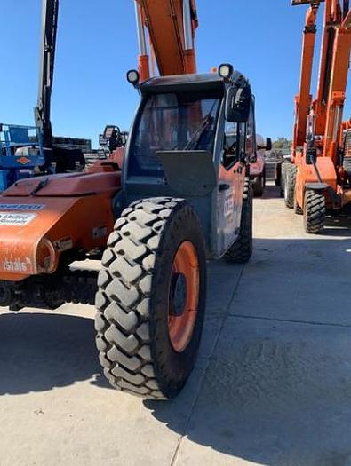 Used Reach lift 10,000 Lbs XTREME 10K