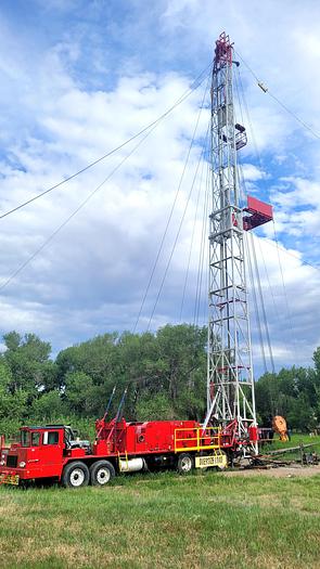 Used Franks 400 Workover Rig