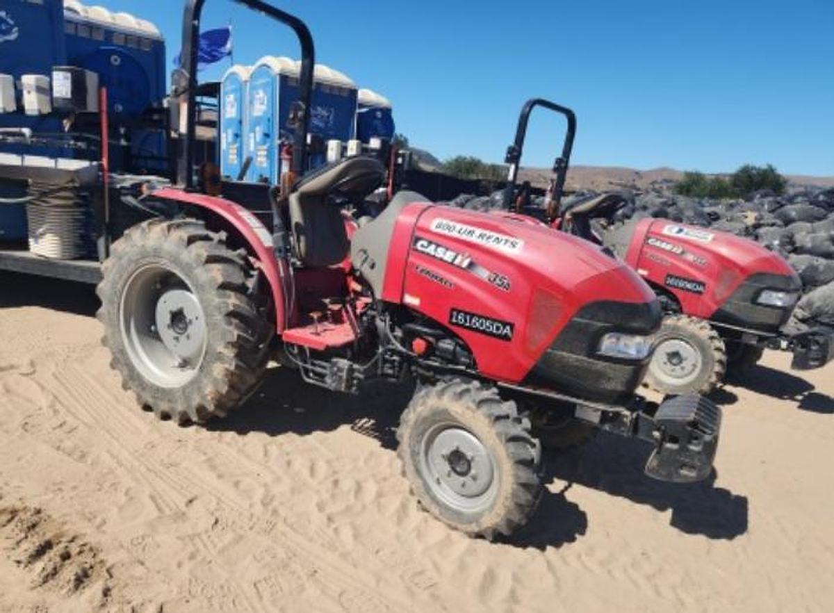 Used 2021 CASE FARMALL 35A