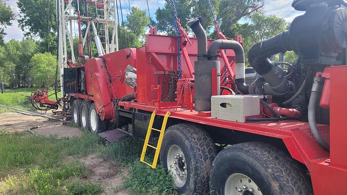 Used Franks 400 Workover Rig