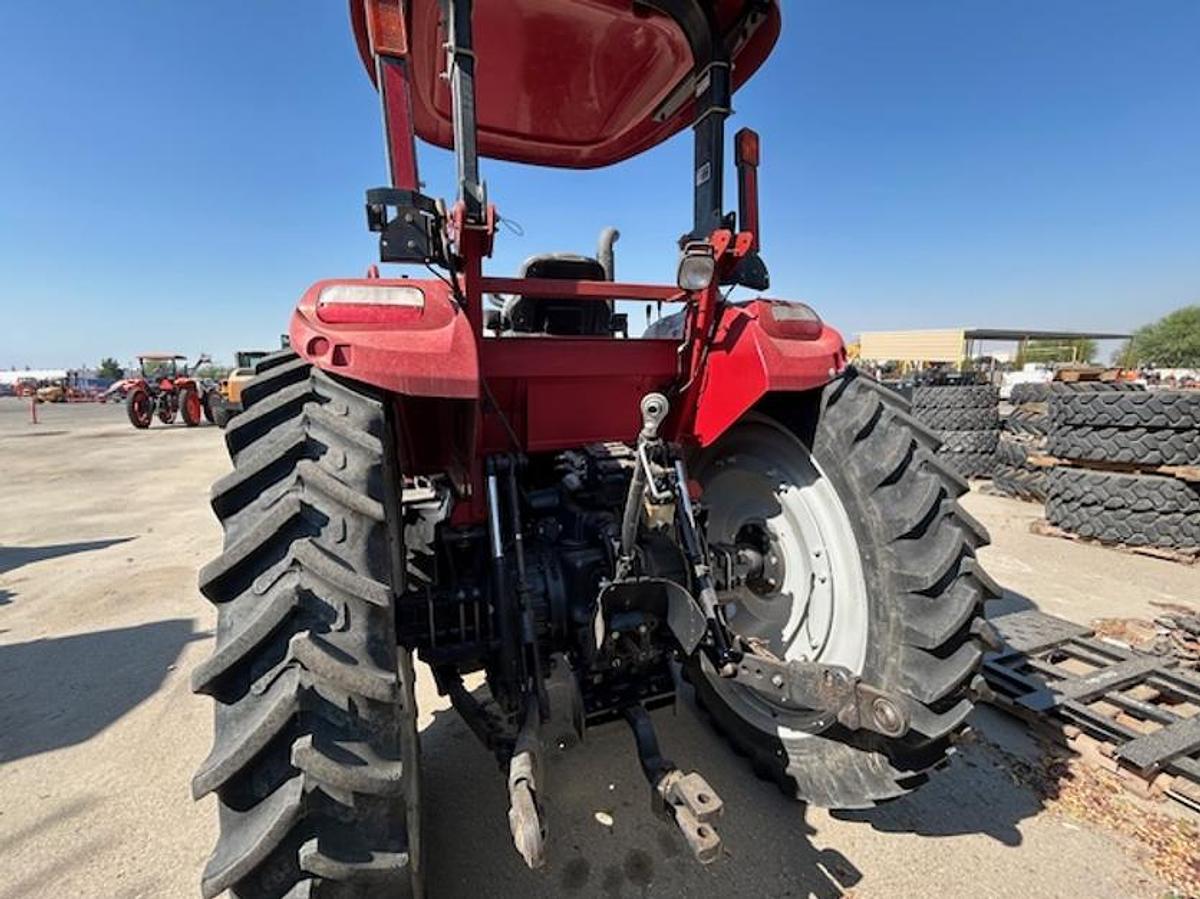 Used 2020 CASE FARMALL 140A