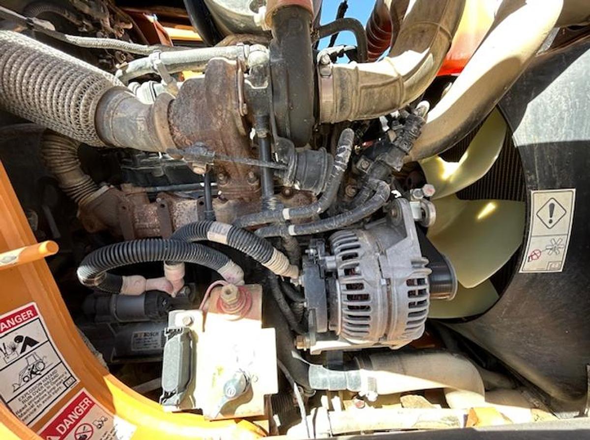 Used 2021 Case 580SN Extend-A-Hoe Backhoe