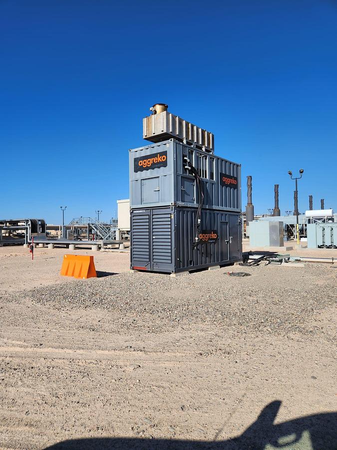 Used 2010 Volvo 550 kW Genset