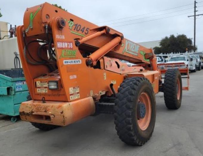 Used Reach lift 10,000 Lbs XTREME 10K