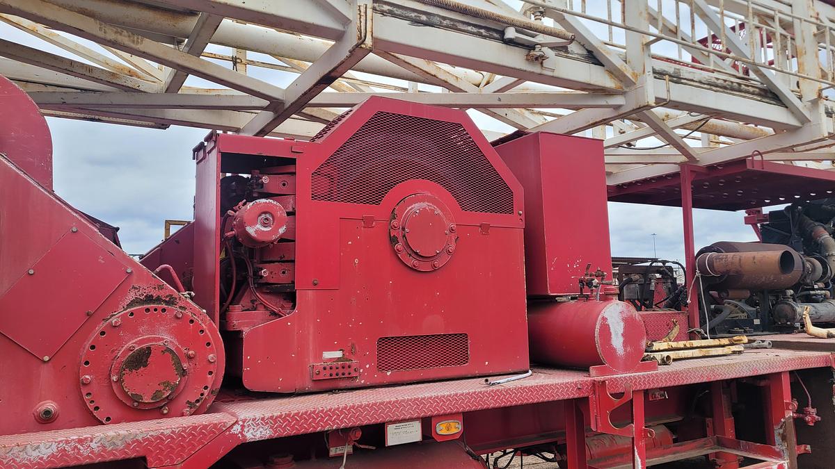 Used 2008 NOV 5C Workover Rig