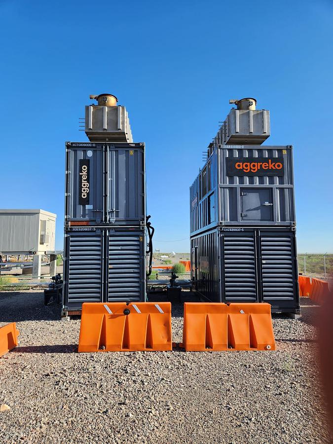 Used 2010 Volvo 550 kW Genset