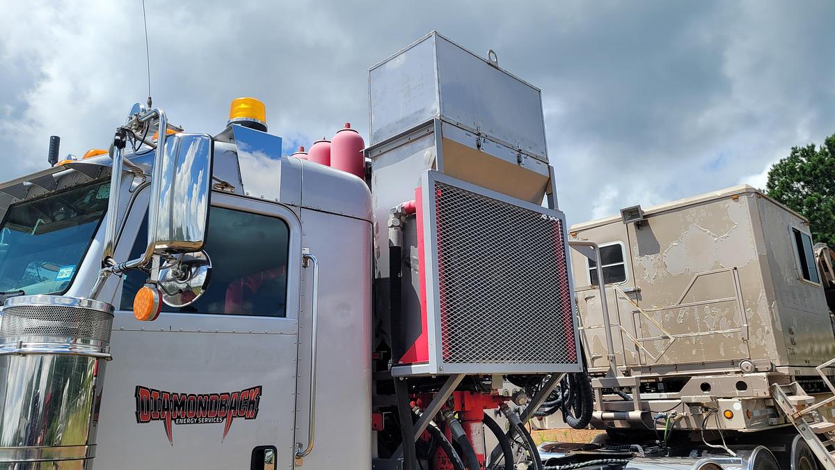 Used 2007 NOV Hydra Rig Coiled Tubing Unit