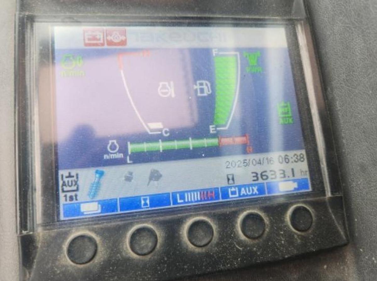 Used TAKEUCHI TB290C MINI EXCAVATOR