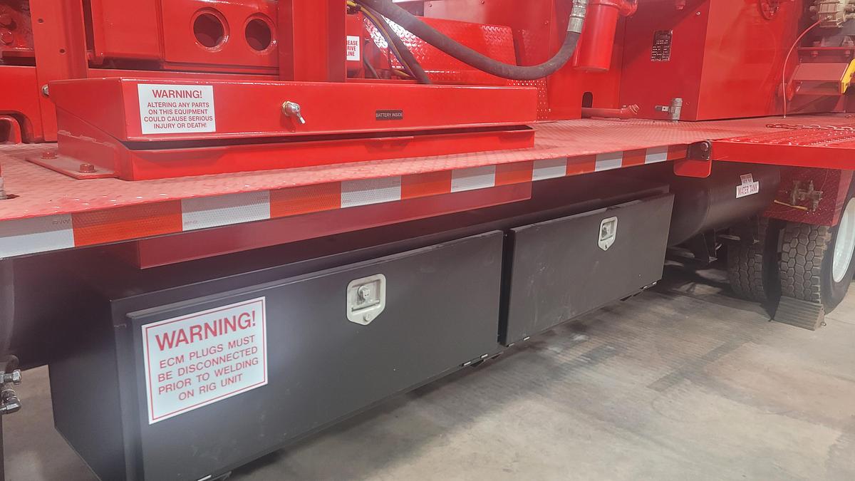 Refurbished Cameron 550 Workover Rig