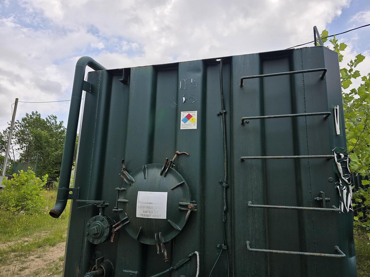 Used Valmont Frac Tank