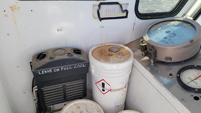 Used 2008 Kenworth Acid Stimulation Trailer