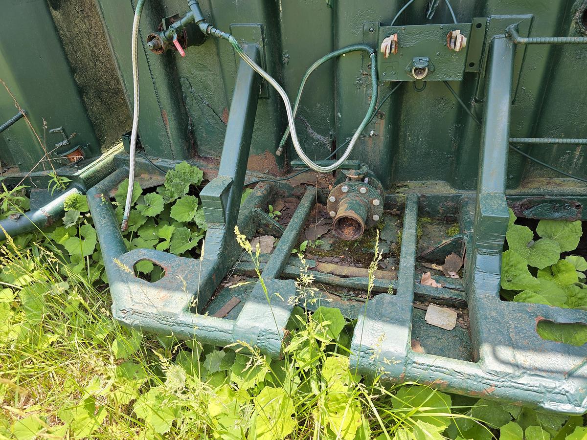 Used Valmont Frac Tank
