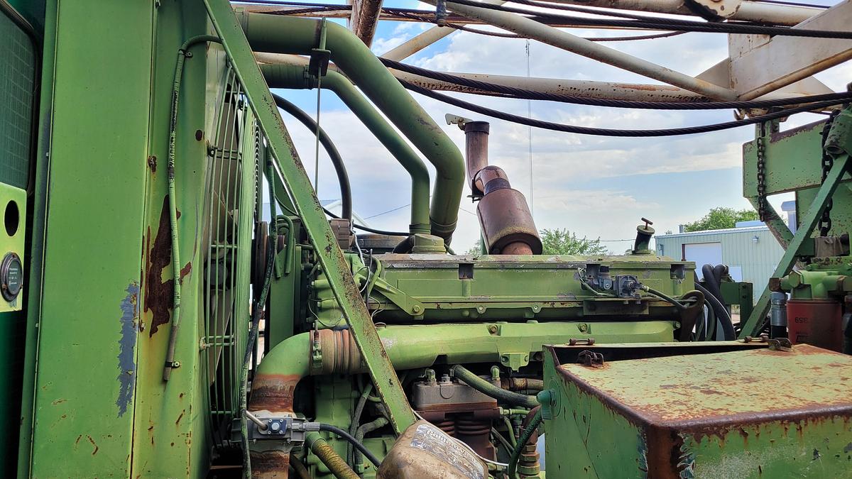 Used 1980 Franks 300 Workover Rig