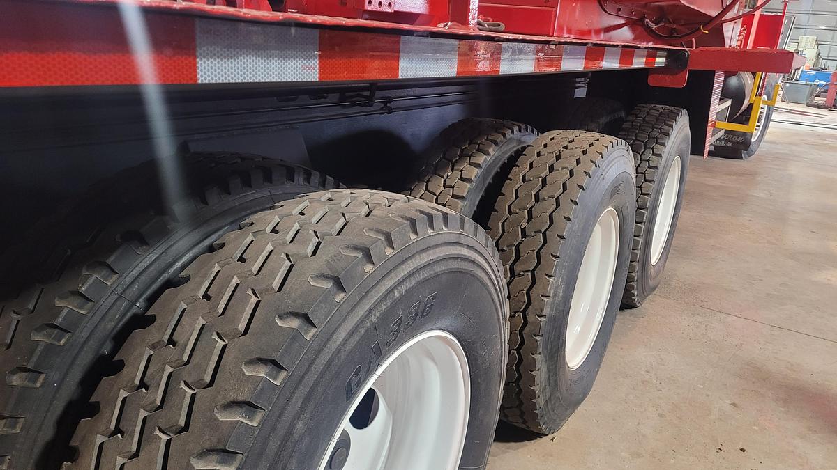 Refurbished Cameron 550 Workover Rig