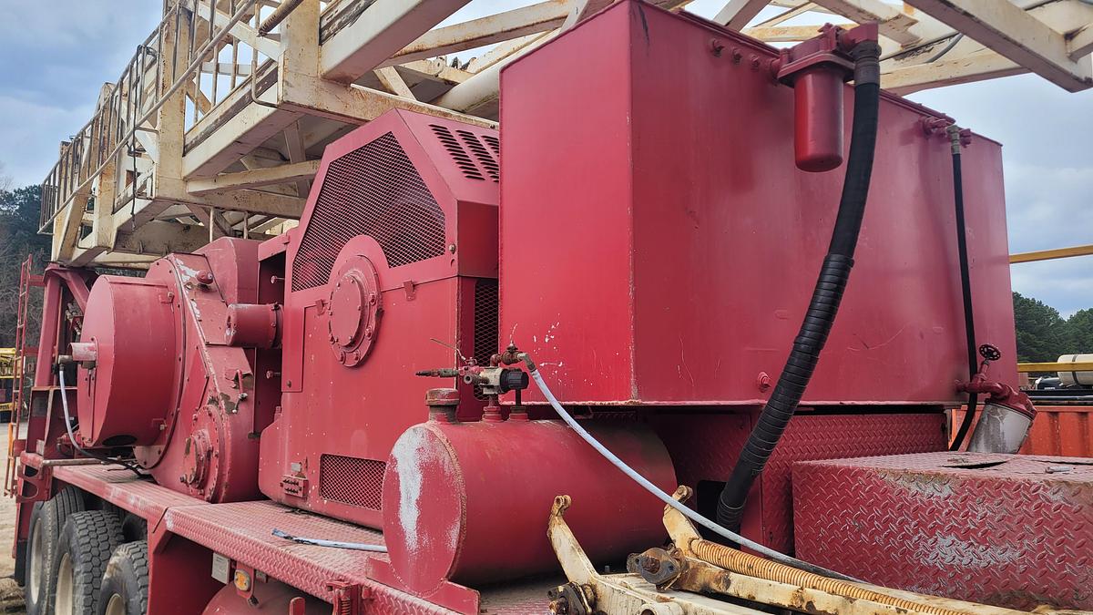 Used 2008 NOV 5C Workover Rig