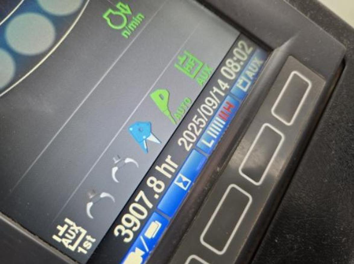 Used 2019 TAKEUCHI TB2150CR EXCAVATOR