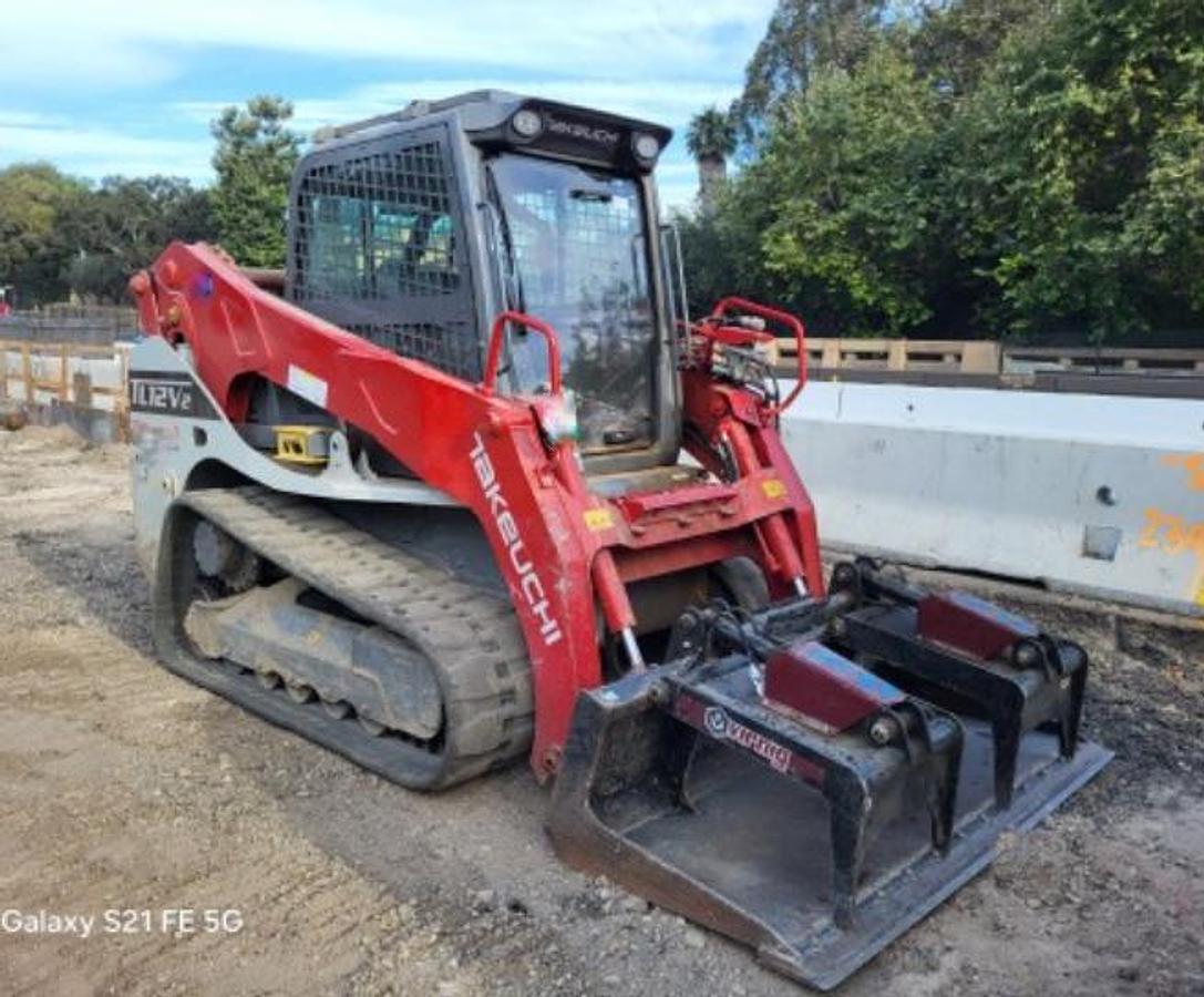 Used 2019 Takeuchi TL12R2-CR Compact Track Loader