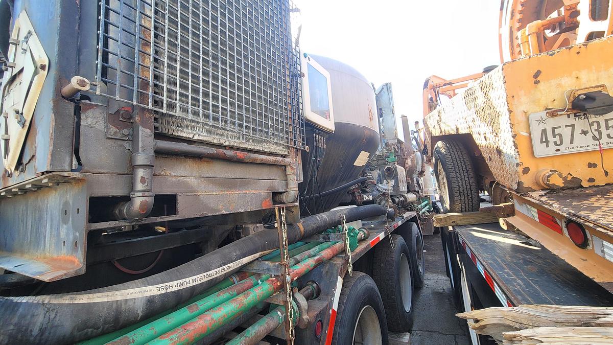 Used 2008 International Cement Pumper