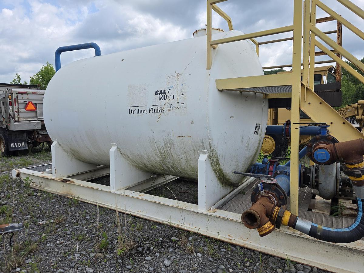 Used Baker Hughes 200 BBL Mix Plant