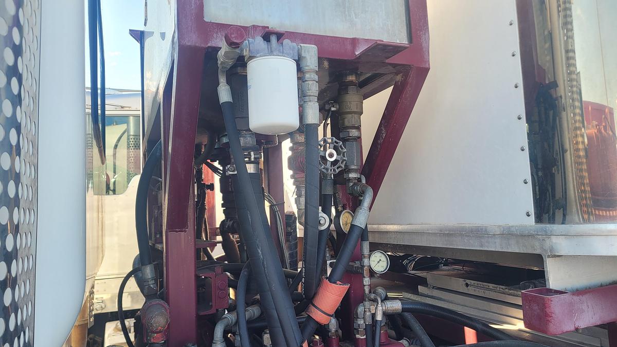 Used 2006 Celtic Pride Coiled Tubing Unit