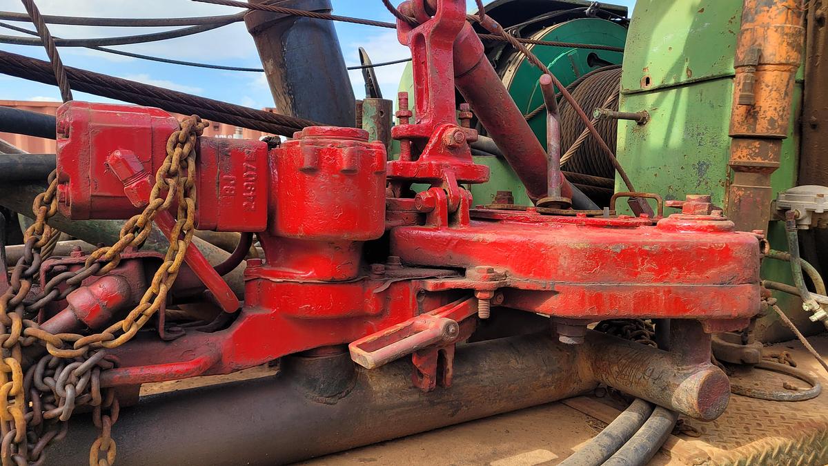 Used 1980 Franks 1287 Workover Rig
