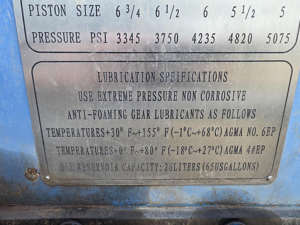 Used Skytop Brewster N-46 900 HP Drilling Rig