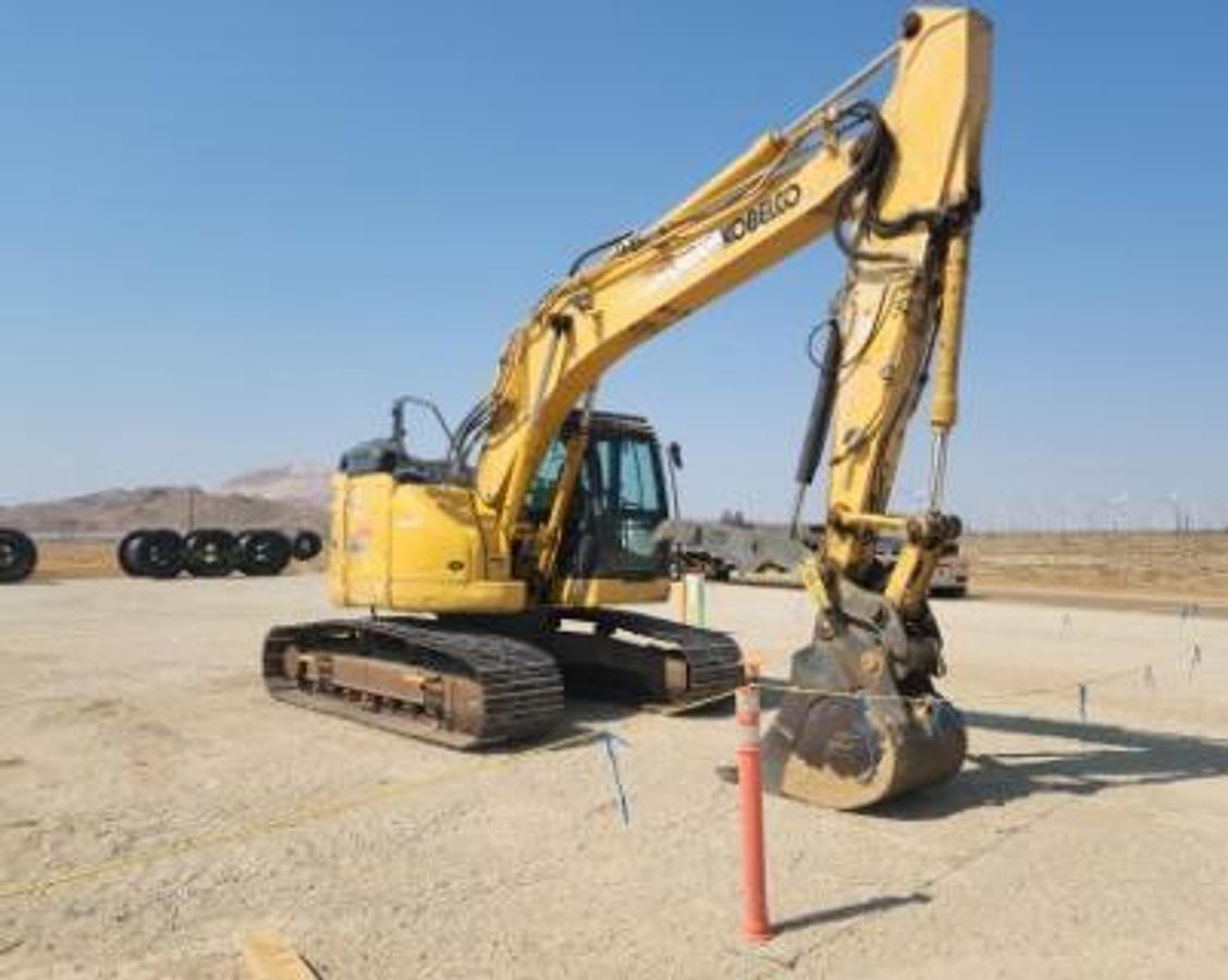 Used 2020 KOBELCO SK230SR-5