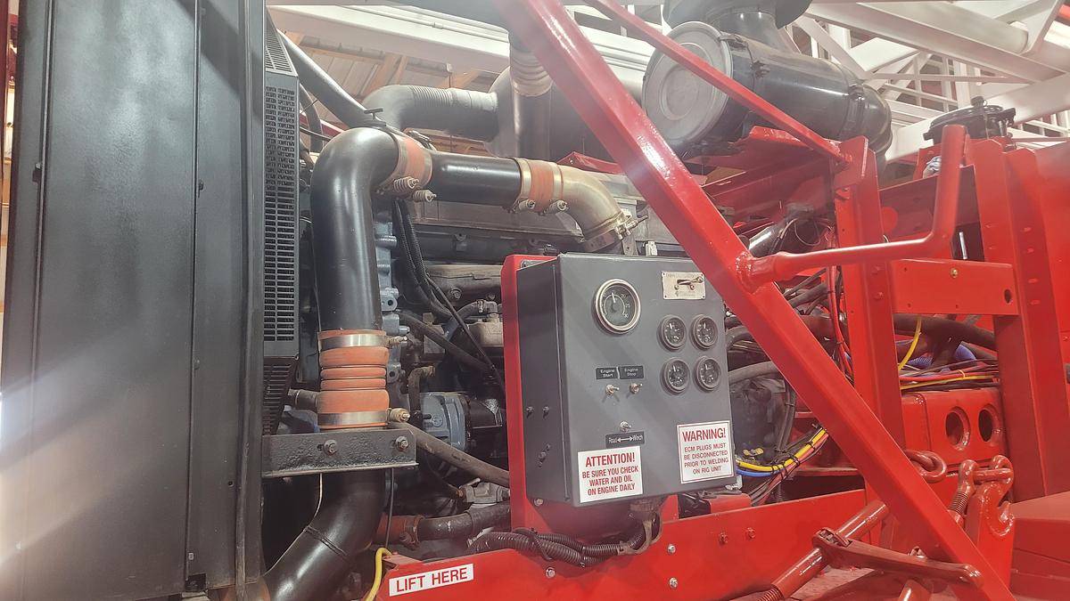 Refurbished Cameron 550 Workover Rig