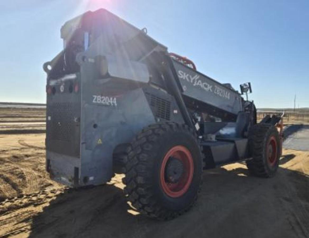 Used 2016 Skyjack ZB2044 Variable-Reach Forklift (20,000 lb, 44’10”)