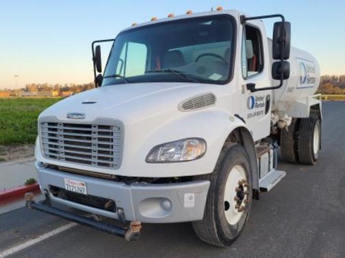 Used Water truck 2,000 Gallon