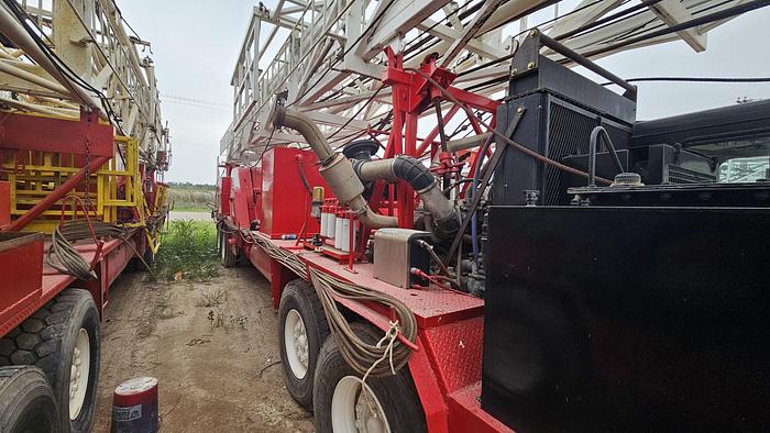 Used 2004 Franks 1287 Workover Rig