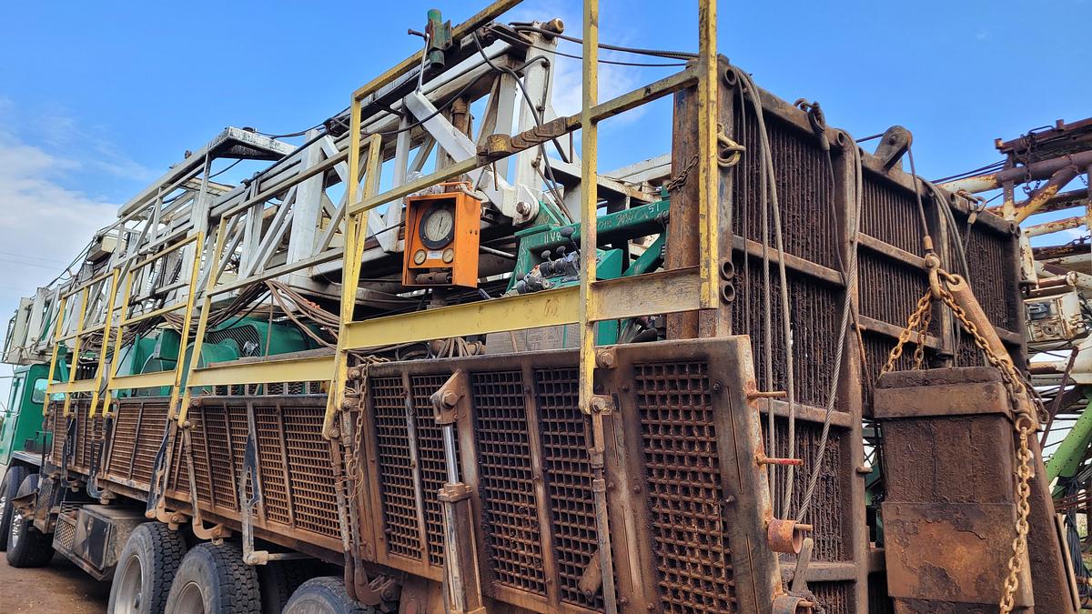 Used 2013 Rig Works Mustang 550 Workover Rig