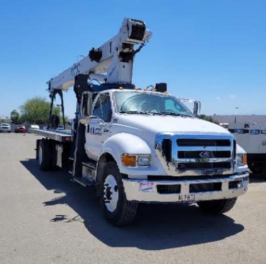 Used 2015 Manitex 1770C Crane Truck (17 Ton)
