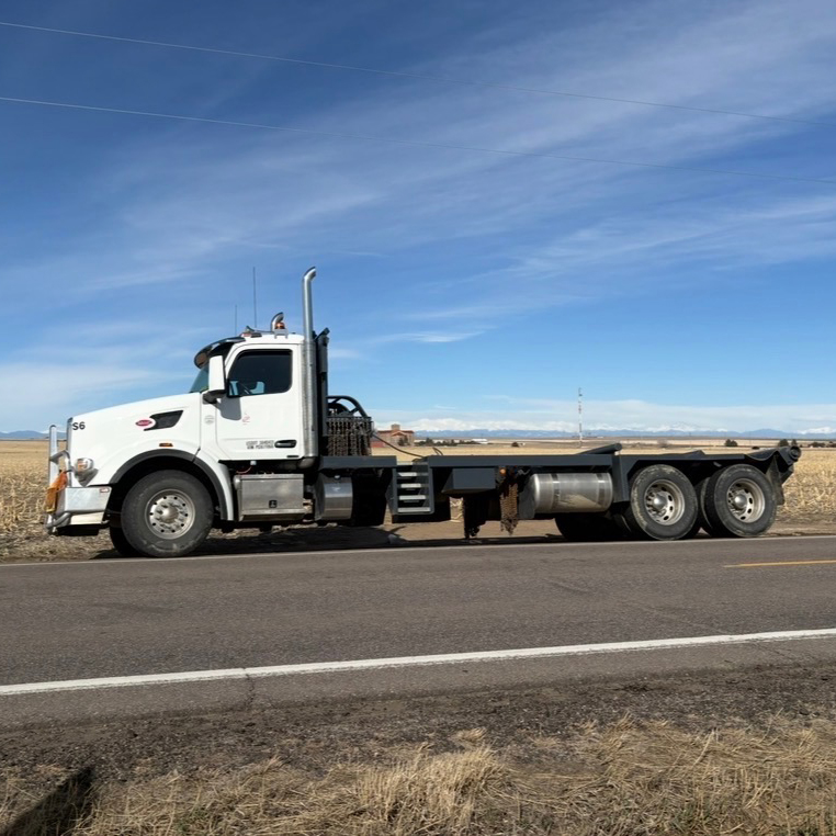 Used 2023 Peterbilt 567 Winch Truck