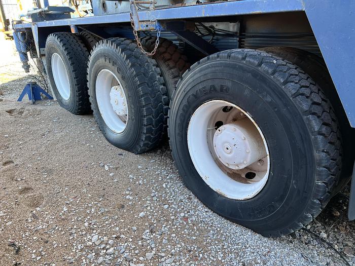 Used 2006 SJ Petro XJ400 Workover Rig